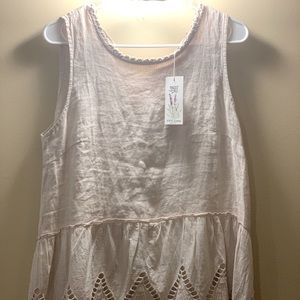 Spazio Chic Eyelet Hem Crochet